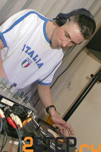   2005 (DJ Chris Bailey Russian Tour) @ Vin&Gret -  23
