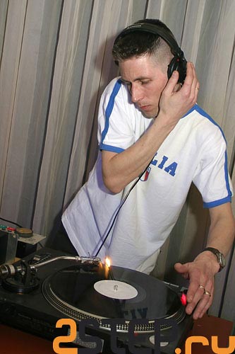   2005 (DJ Chris Bailey Russian Tour) @ Vin&Gret -  42
