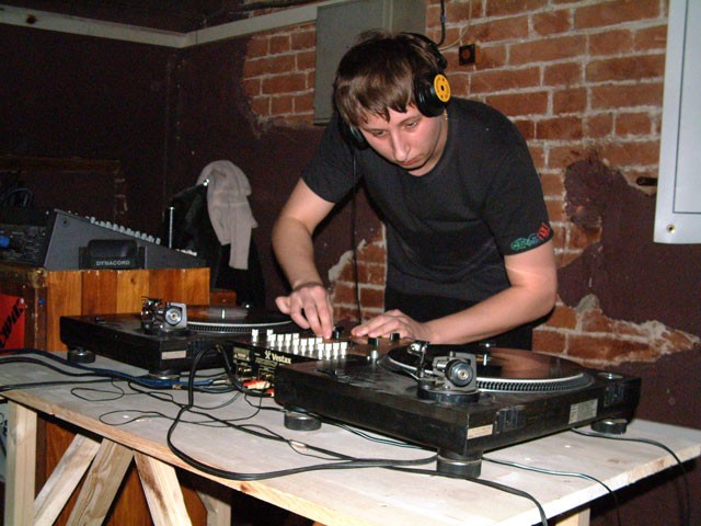  Art Garbage - DJ Mixmaker -  8
